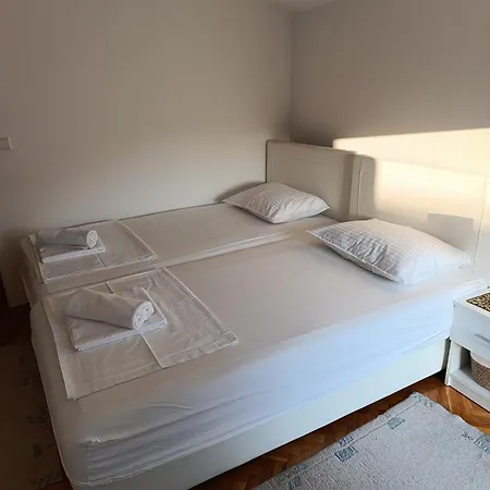 Dream View Apartment *